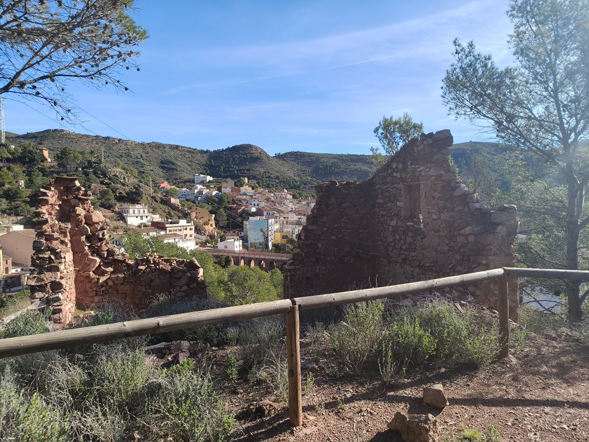 trail image
