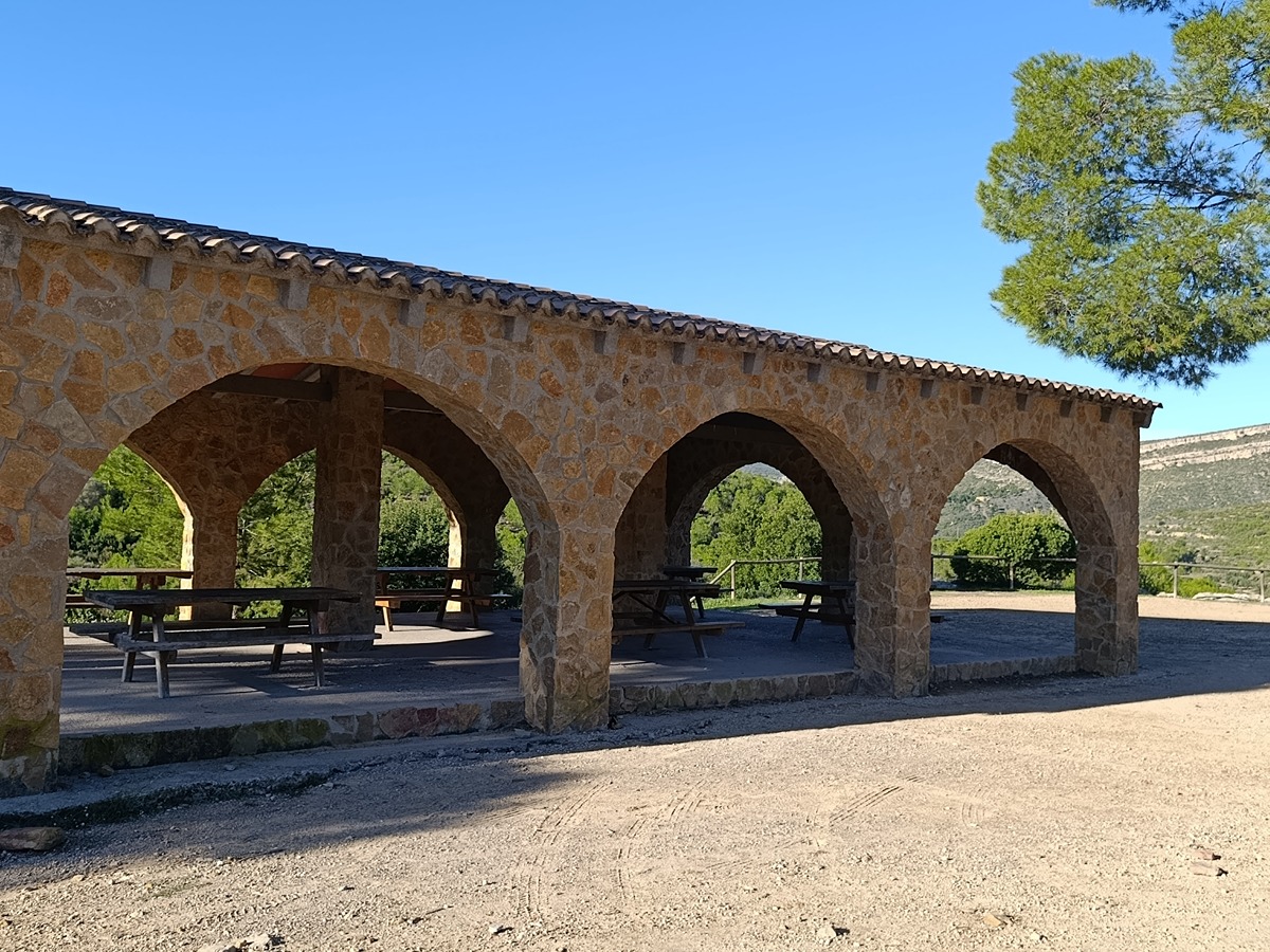 trail image